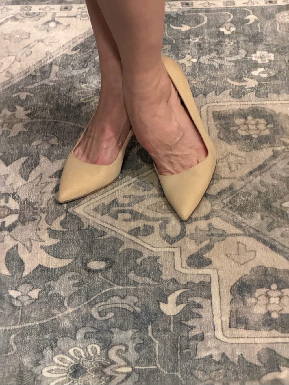 Manolo Blahnik Classic Pointed-Toe Women’s Pumps in Beige